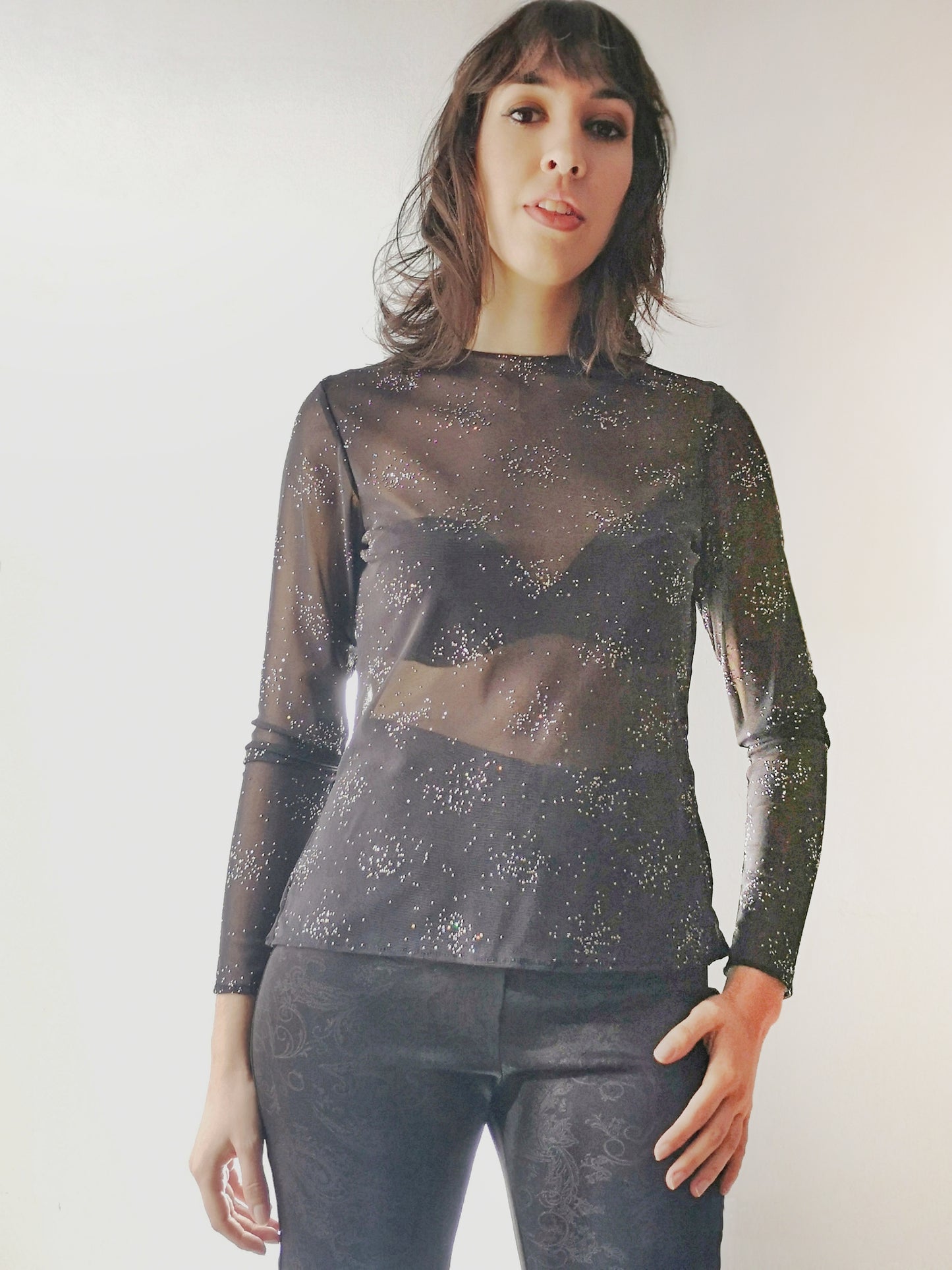 Top de tul con brillantes