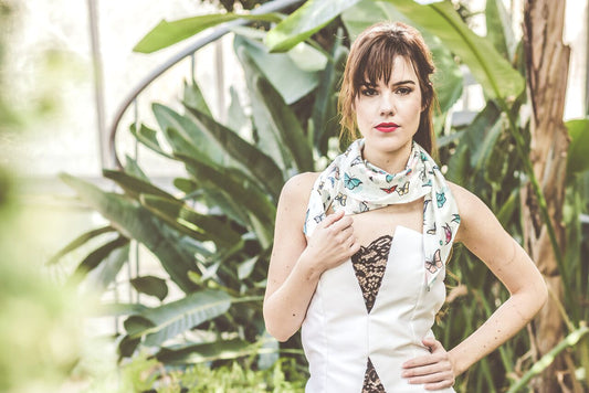 Pañuelo estampado de semiseda, fular estampado de mariposas, pashmina con estampado exclusivo