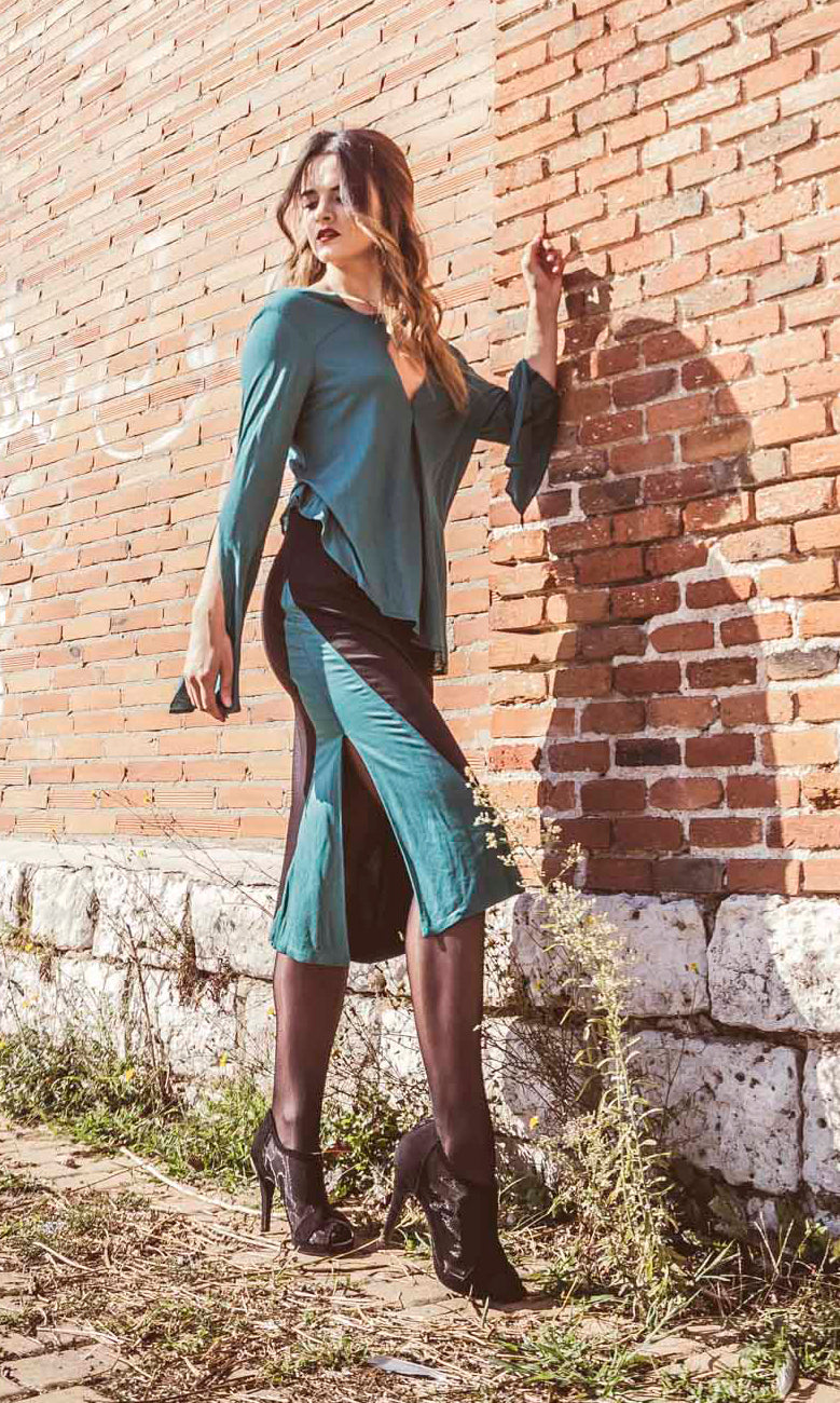 Conjunto top y falda verde y negro de punto